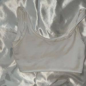 basic white top